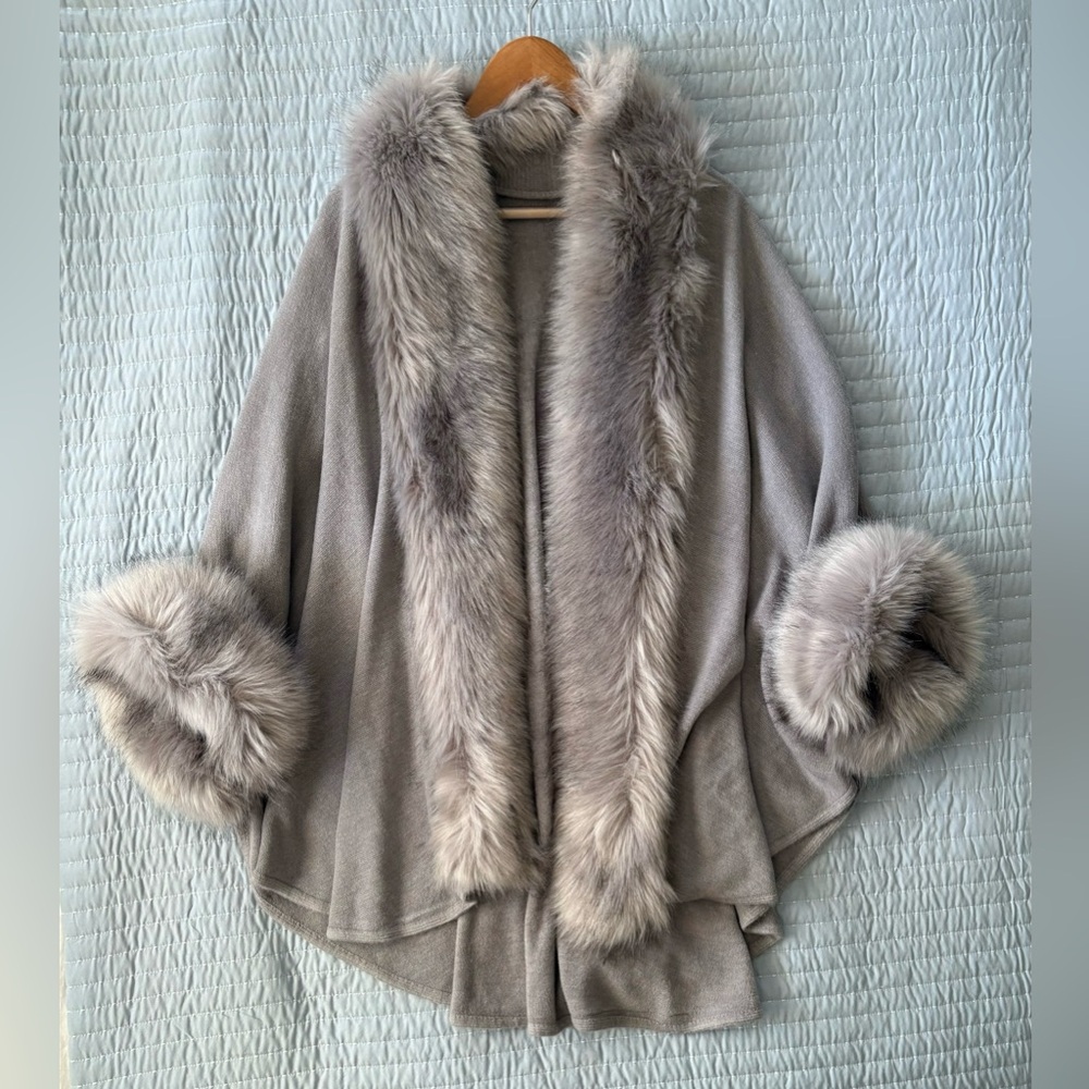 Fabulous Furs Knit Cape With Faux Fur Trim